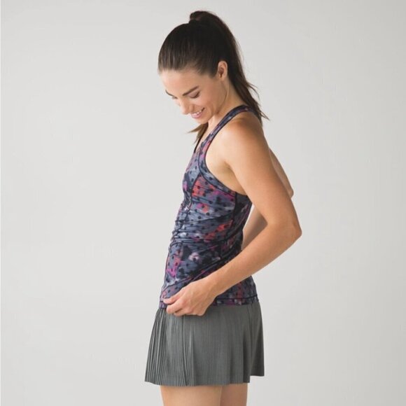 Lululemon Kanto Catch Me Tank Windy Blooms Regal Plum Multi size 6 - Picture 3 of 9
